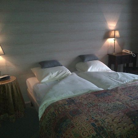 Chalet Sur Lesse Hotel Maissin Exterior foto