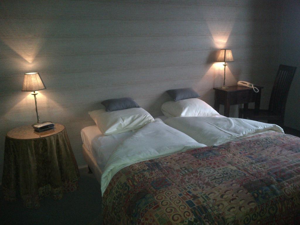Chalet Sur Lesse Hotel Maissin Exterior foto